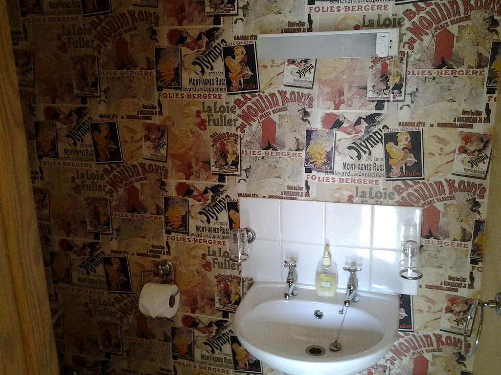 חלנדודנו No. 9 Guest House חדר תמונה